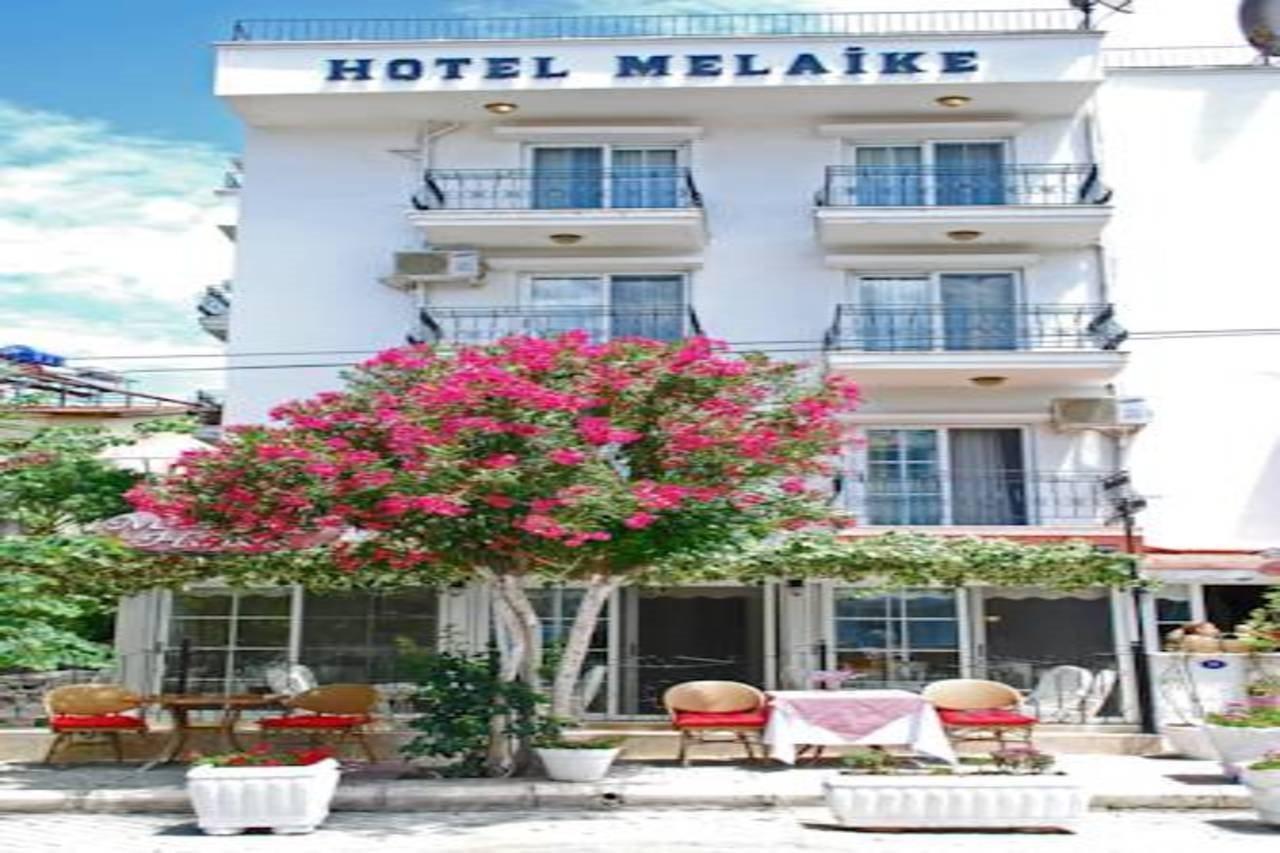 Melaike Hotel Foça Extérieur photo