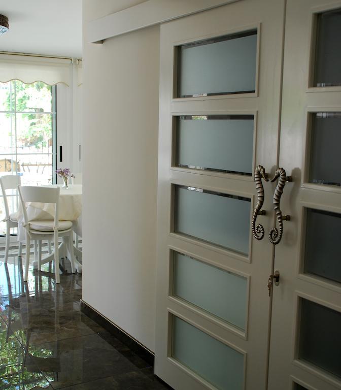 Melaike Hotel Foça Extérieur photo