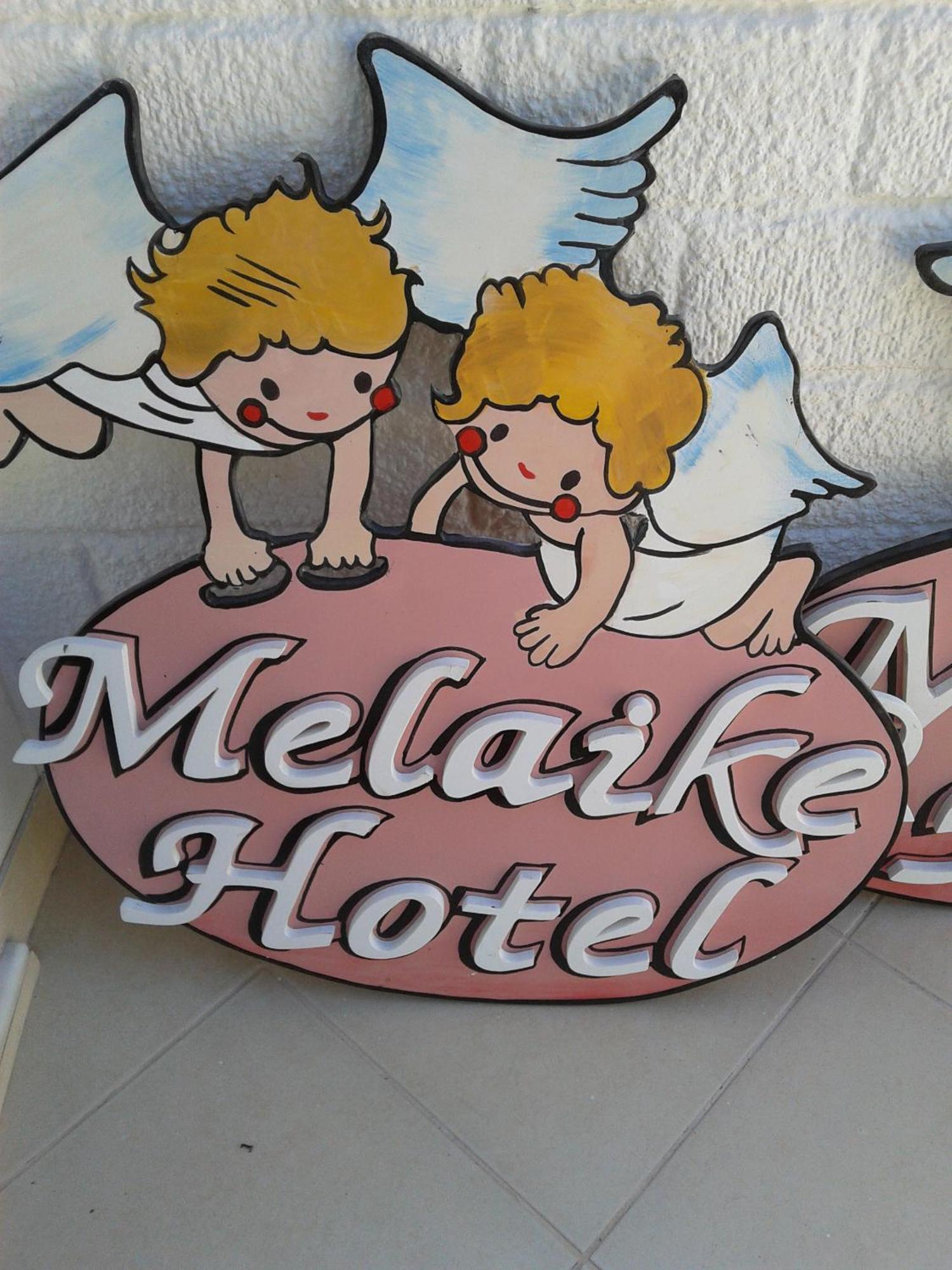 Melaike Hotel Foça Extérieur photo